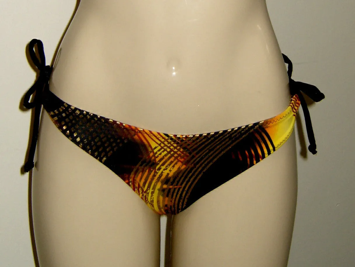 Adjustable Tie Side Keyhole Bikini Bottoms