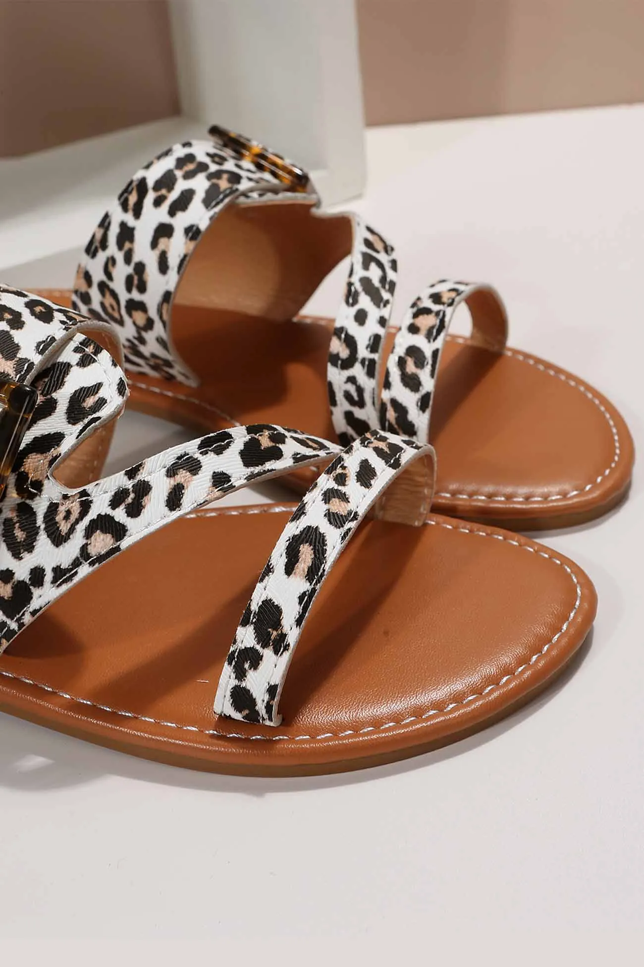 Amozae-Leopard Print Bucket Slide Sandals