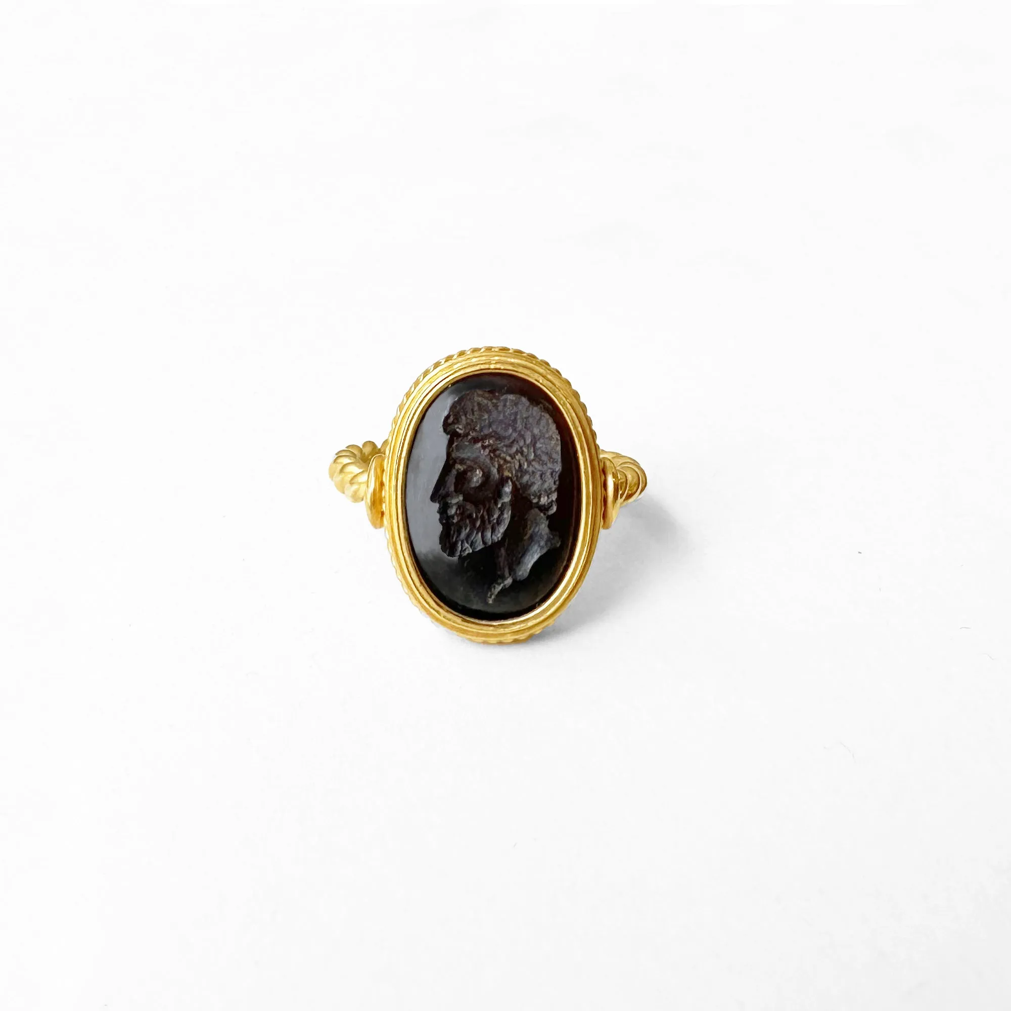 Authentic Ancient Roman Intaglio 1st-2nd Century AD Heliotrope 18Kt gold Ring depicting Septimius Severus