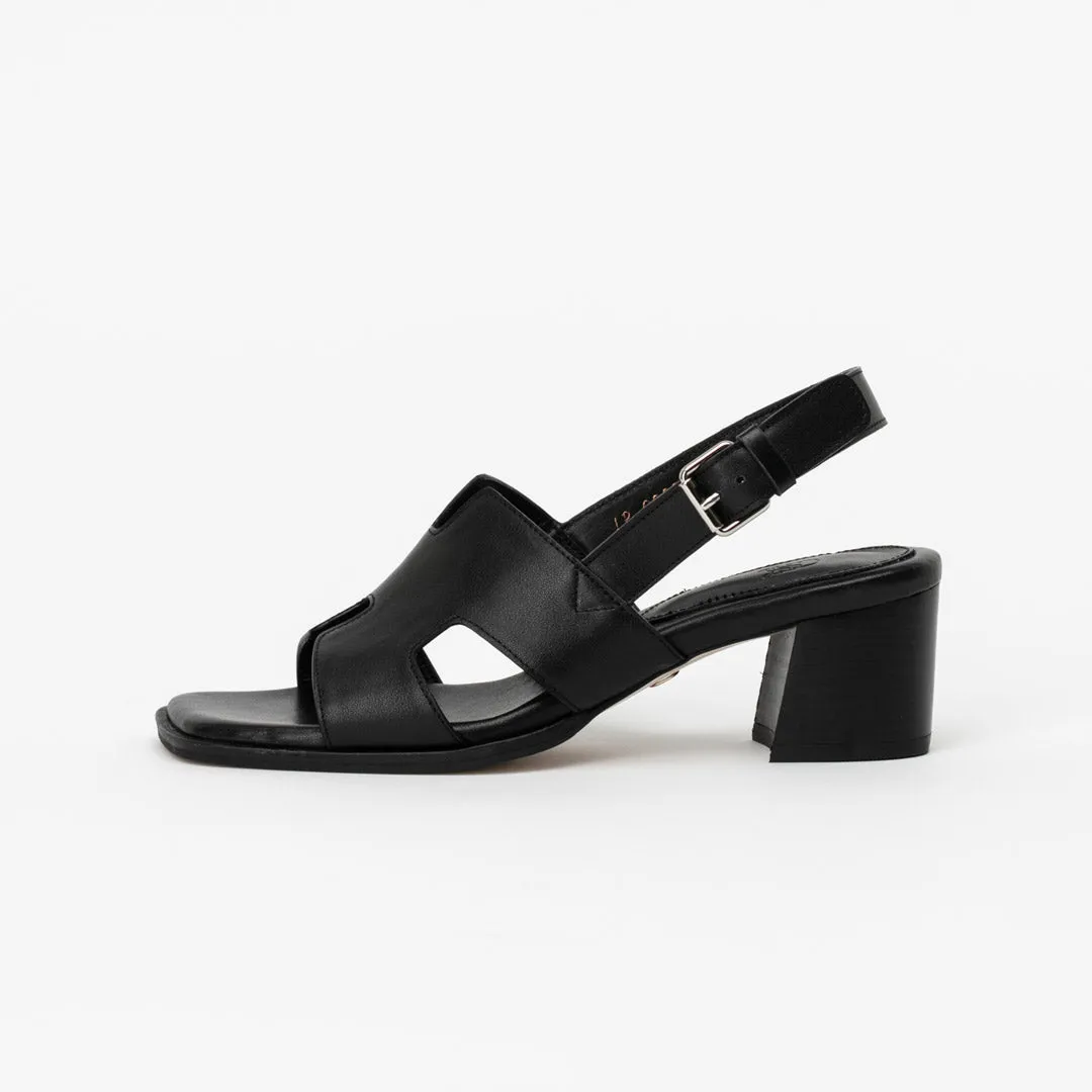 FOSSE - chunky sandals