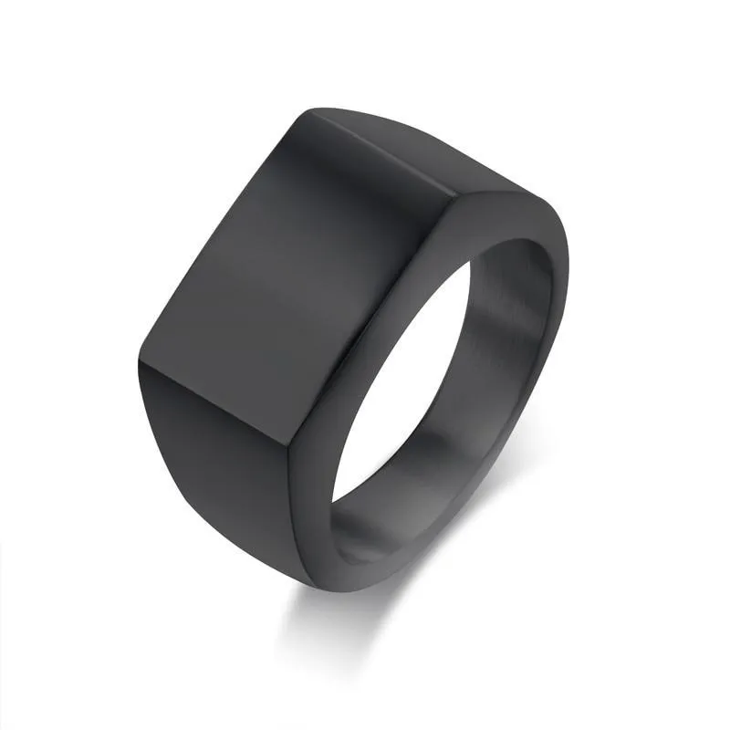 Noah Signet Ring