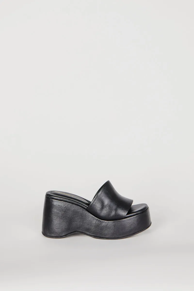 TIBA PLATFORM HEEL BLACK SOLE