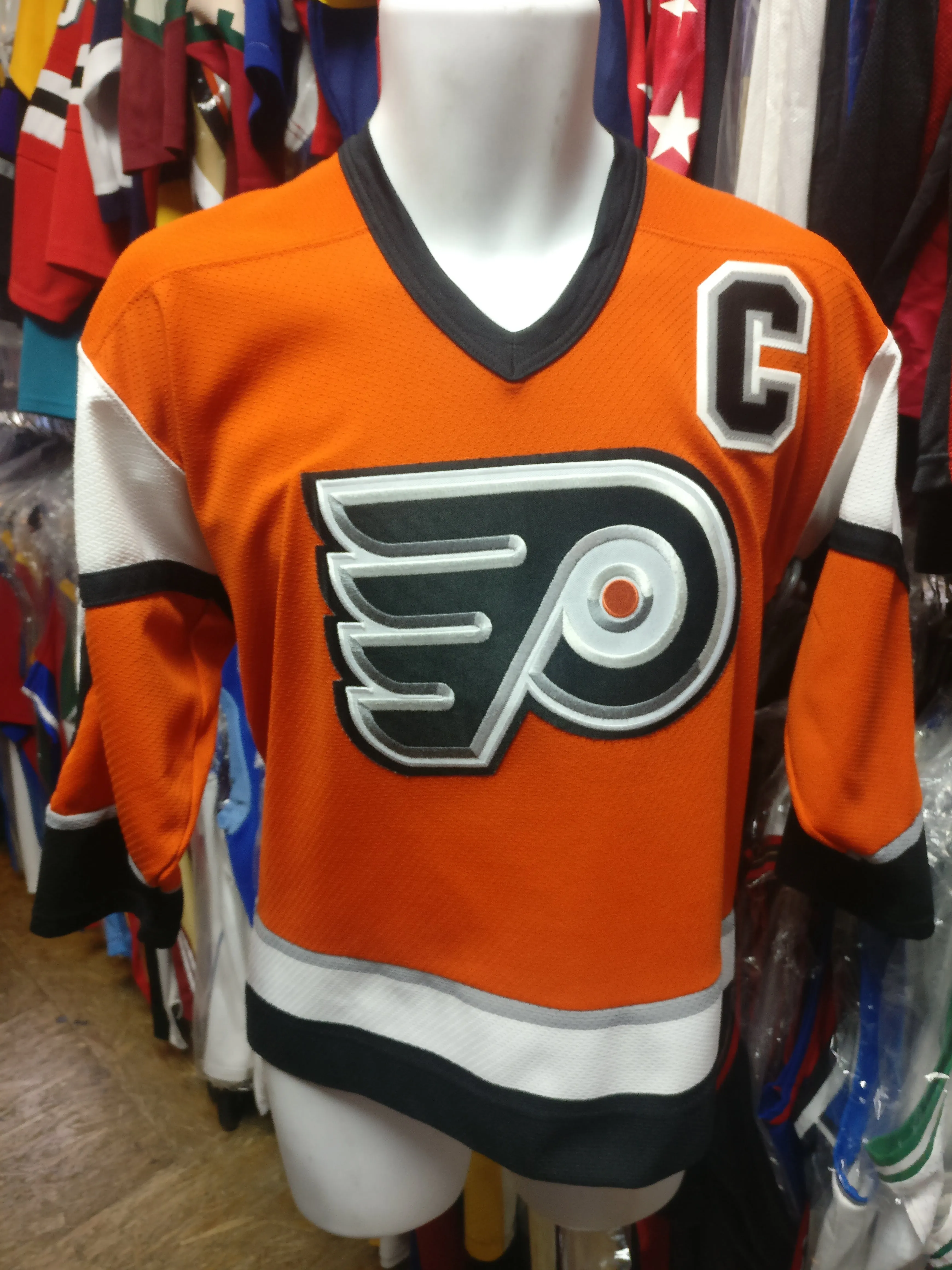 Vintage #16 E. BIVENOUR Philadelphia Flyers NHL Koho Jersey YXL